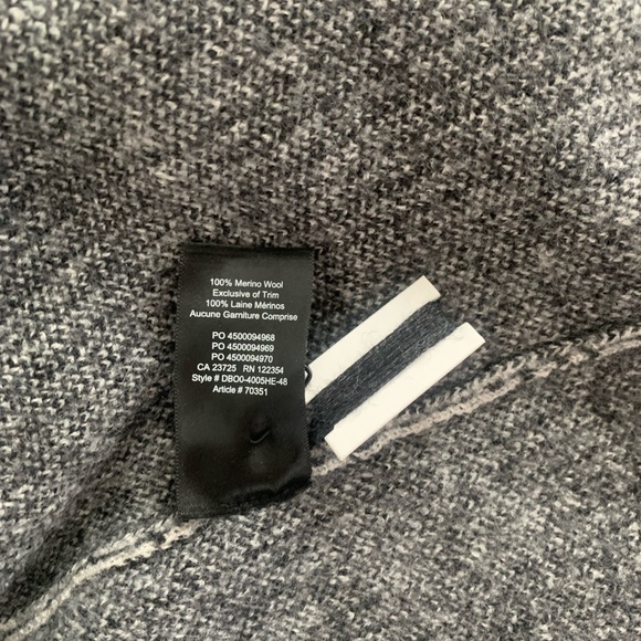 100% merino wool plaid jacket with side slits - Picture 3 of 3